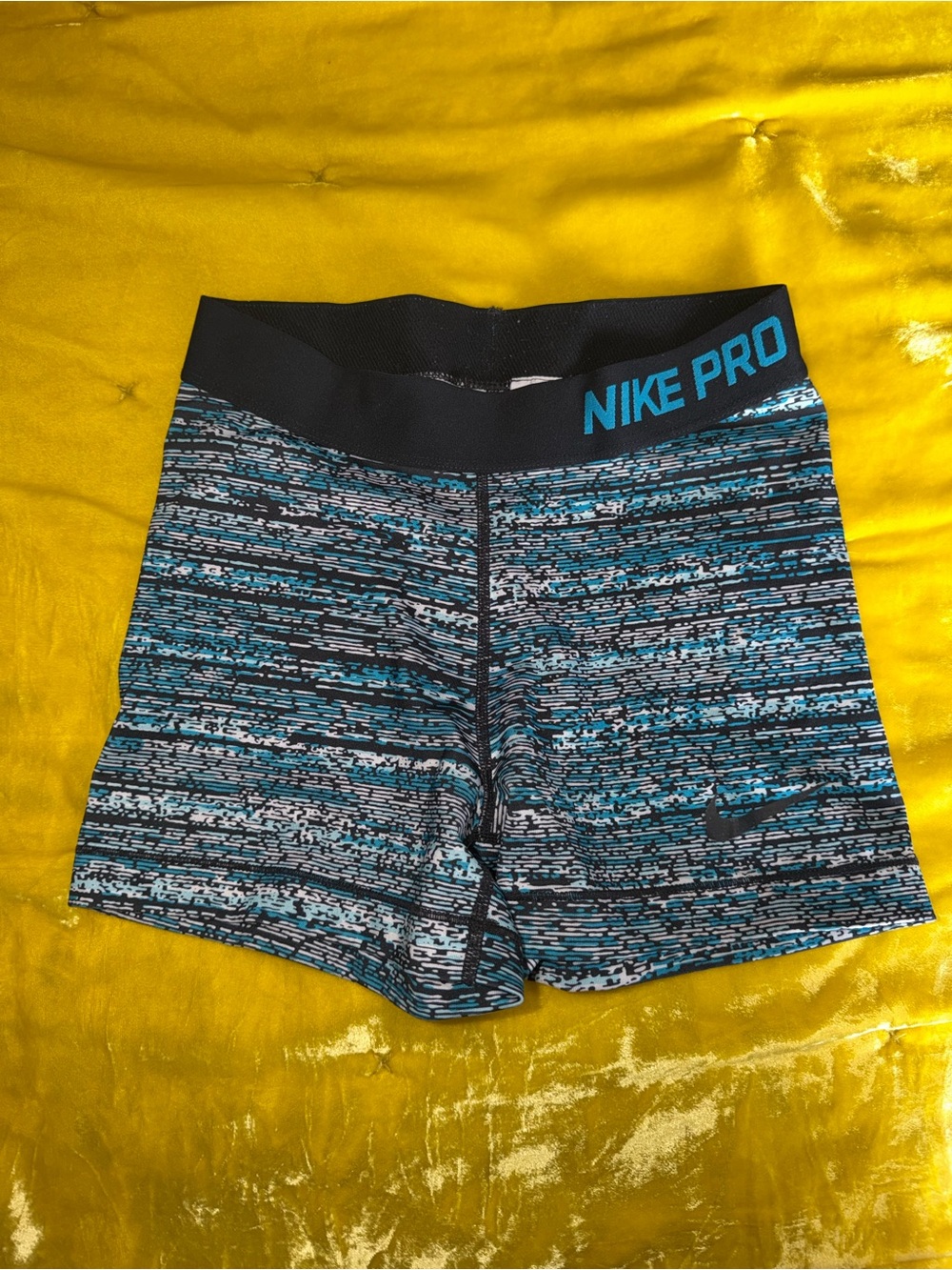 Nike Pro Women's Blue/Black Patterned Compression Shorts